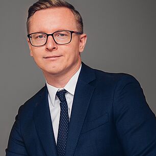 Maxim Serov